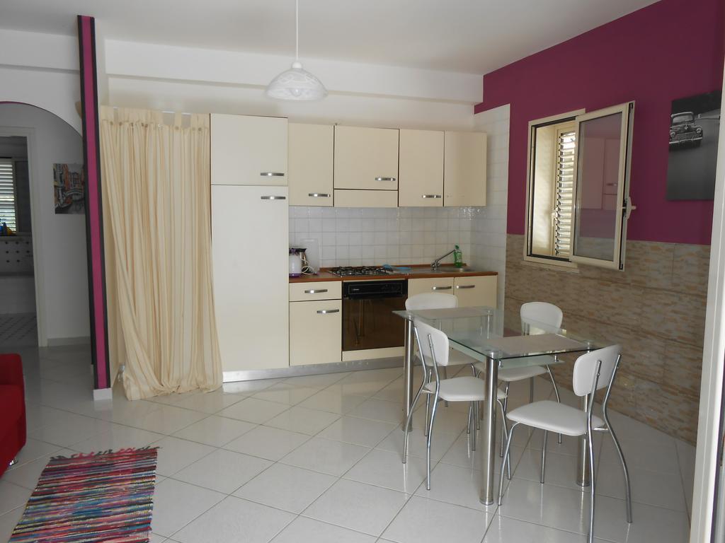 Appartamento Santa Lucia Cefalù Rum bild
